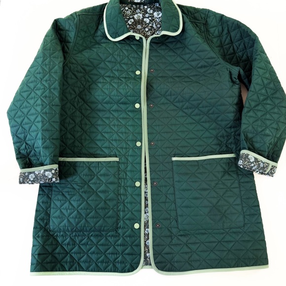 Lands End Jacket Womens Large Green Quilted Chore Field Barn Floral Reversible - Picture 2 of 8